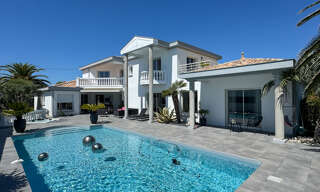 Maison 6 Pièces 267 m² à vendre à Vaux-sur-Mer (17640)