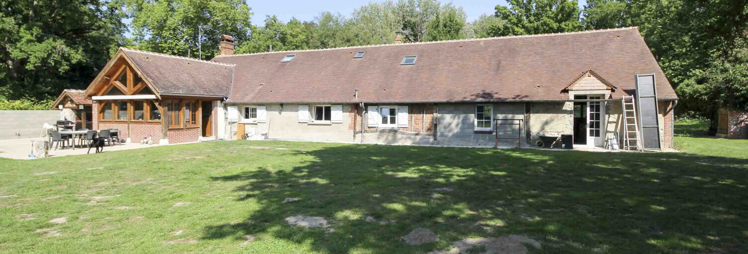 Maison 5 Pièces 160 m² à vendre à Lorris (45260)