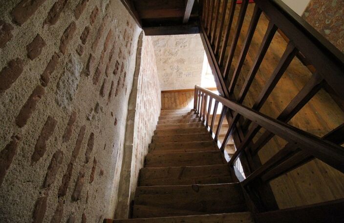 À Vendre – Bien d’Exception : Maison-Tour Médiévale du XIVᵉ siècle à Meilhan-sur-Garonne (47) — photo 4