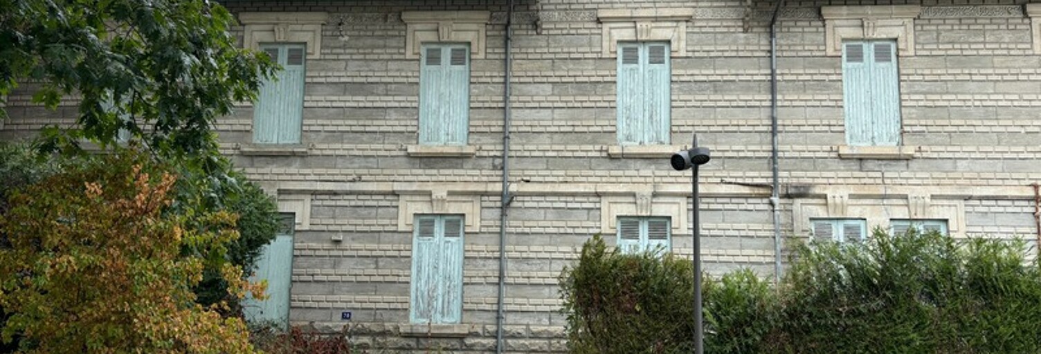 Maison 8 Pièces 297 m² à vendre à Rion-des-Landes (40370)