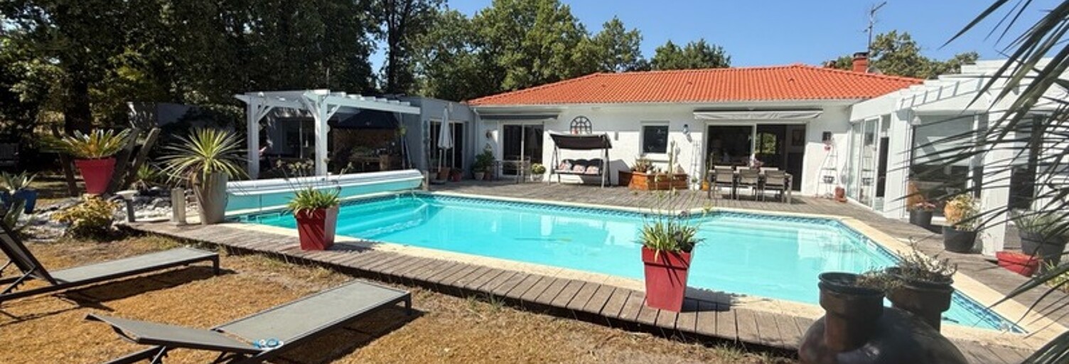 Maison 8 Pièces 206 m² à vendre à Carbon-Blanc (33560)