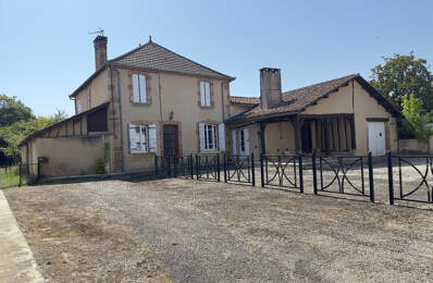 MAISON DE CARACTERE 250 M2 HABITABLES, GARAGE EN PIERRE 65 M2, HANGAR AGRICOLE 260 M2, JARDIN 5000 M2 — photo du bien