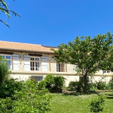 Maison 10 pièces 447200 €