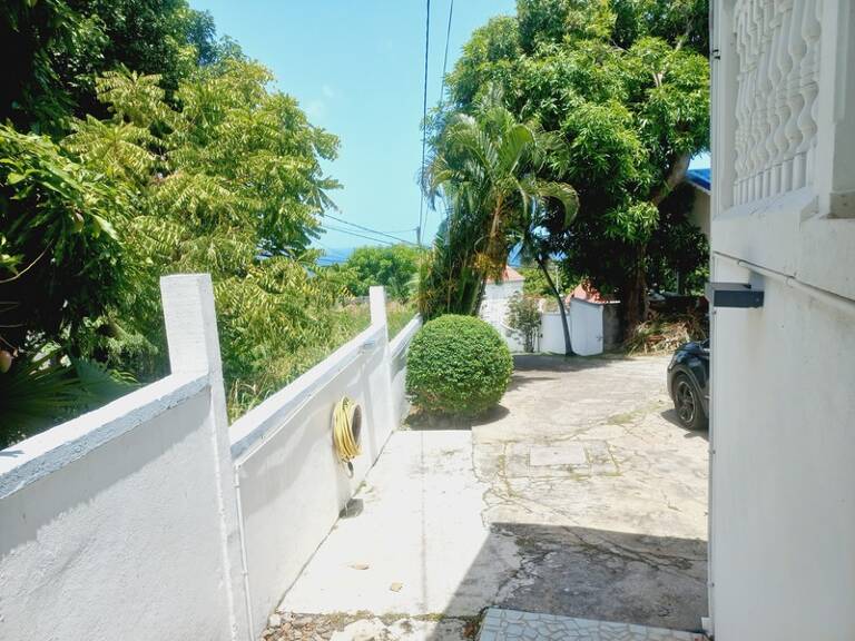 Maison à vendre 6 pièces BASSE TERRE (971) — photo 1