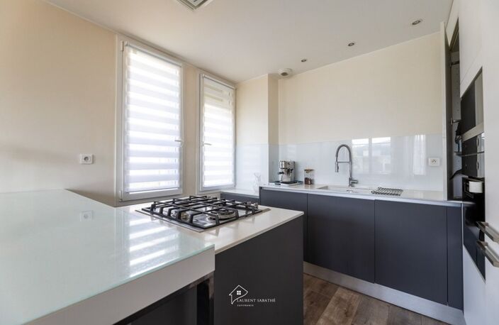 PAU (64) secteur Trespoey / Parc Beaumont - À VENDRE - Appartement T4 entièrement rénové avec garage — photo 4