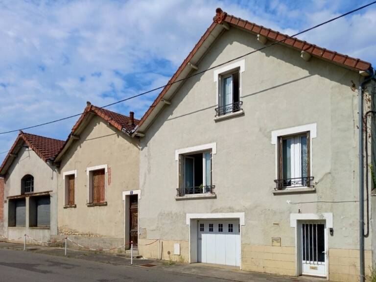 SANCOINS maison 4 chambres, terrain, annexes — photo 1