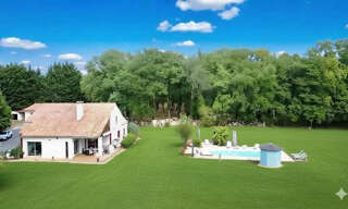 Maison 8 Pièces 220 m² à vendre à Tourtoirac (24390)