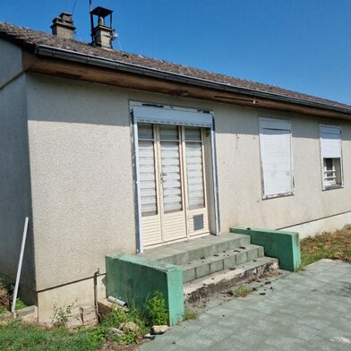 Maison 5 pièces 155600 €