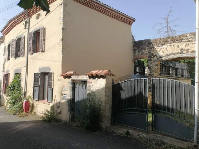 MAISON VIGNERONNE A 10 MN D'ISSOIRE — photo du bien