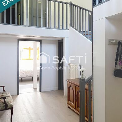 Appartement 5 pièces 245000 €