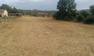 Terrain  1559 m² à vendre à Auzat-la-Combelle (63570)