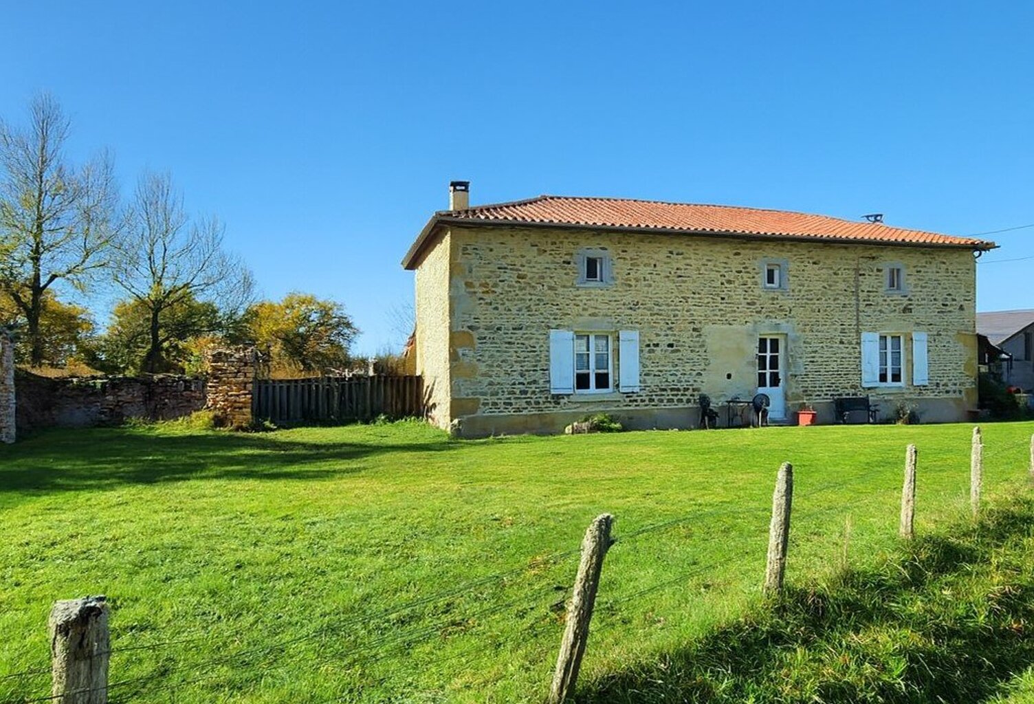 Maison — photo 1