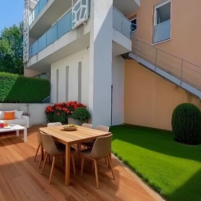 Appartement 2 pièces 211000 €