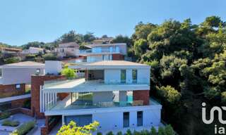 Appartement 4 Pièces 100 m² à vendre à Les Adrets-de-l'Estérel (83600)