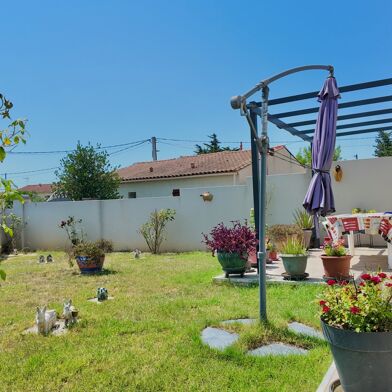 Maison 4 pièces 300000 €