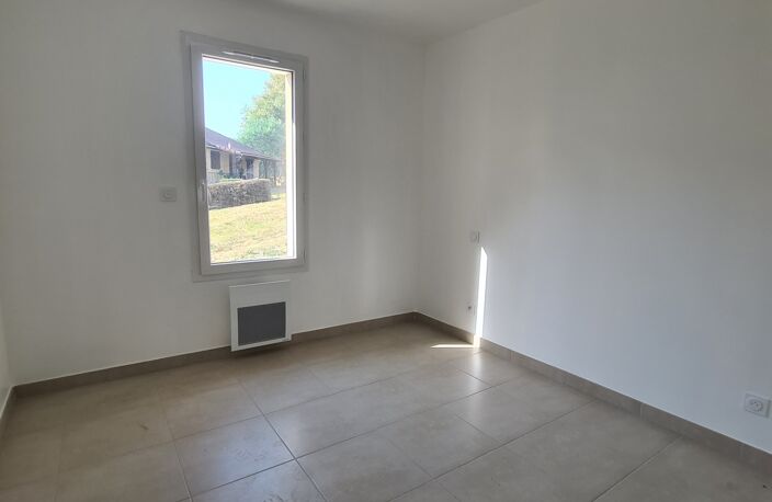 Vente Maison/villa 4 pièces — photo 5