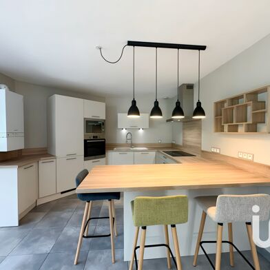 Appartement 3 pièces 139500 €