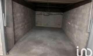 Garage  14 m² à vendre à Vaulx-en-Velin (69120)