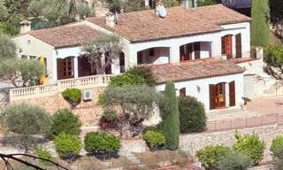 Maison 6 Pièces 171 m² à vendre à Carros (06510)