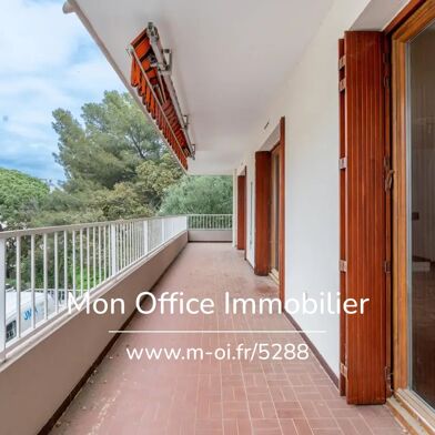 Appartement 4 pièces 185000 €