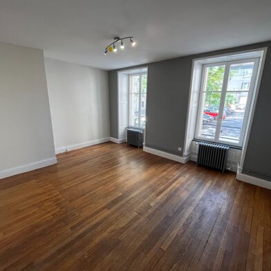 Appartement 3 pièces 126000 €