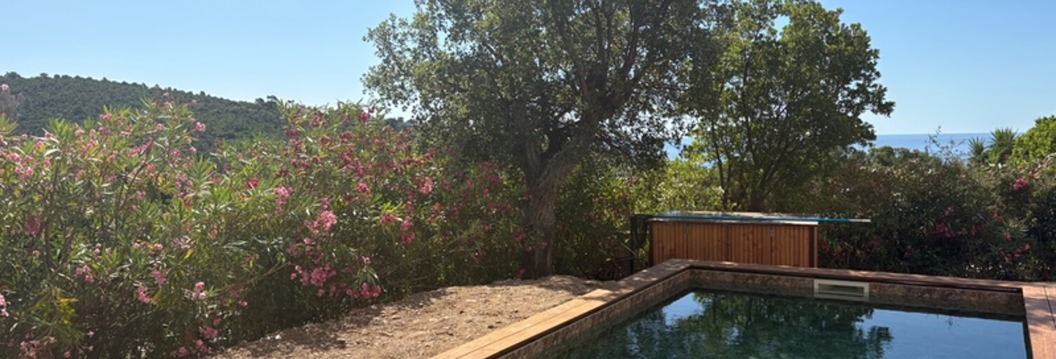 Maison 5 Pièces 185 m² à vendre à Roquebrune-sur-Argens (83380)