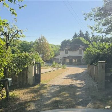 Maison 12 pièces 390000 €