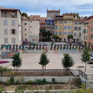 Appartement 2 pièces 1029 €