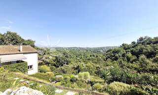 Maison 6 Pièces 113 m² à vendre à Tourrettes-sur-Loup (06140)