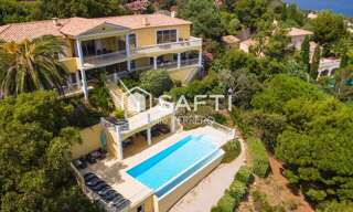 Maison 11 Pièces 320 m² à vendre à Roquebrune-sur-Argens (83380)