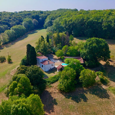 Maison 5 pièces 598500 €