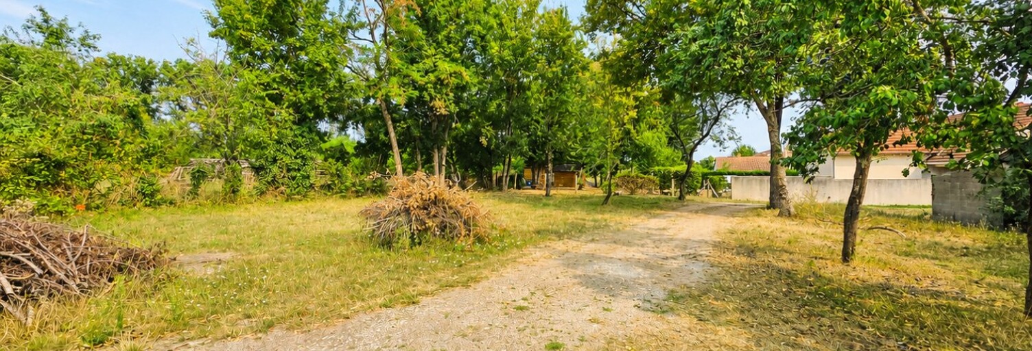 Terrain  1097 m² à vendre à Les Bordes (36100)