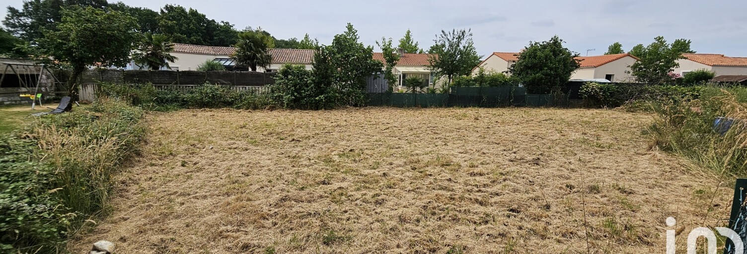 Terrain  500 m² à vendre à Les Lucs-sur-Boulogne (85170)