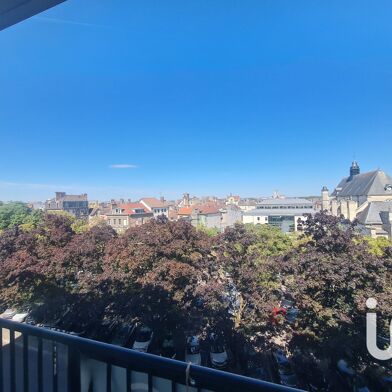 Appartement 3 pièces 135000 €
