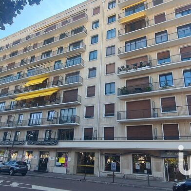 Appartement 3 pièces 135000 €
