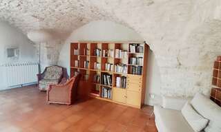 Maison 7 Pièces 208 m² à vendre à Saint-Mamert-du-Gard (30730)