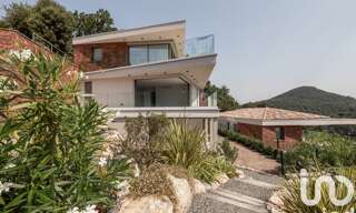 Appartement 4 Pièces 138 m² à vendre à Les Adrets-de-l'Estérel (83600)