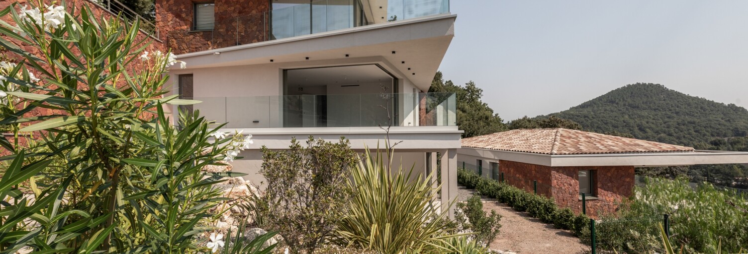 Appartement 4 Pièces 138 m² à vendre à Les Adrets-de-l'Estérel (83600)