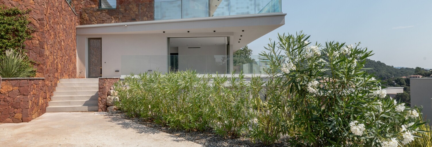 Appartement 4 Pièces 97 m² à vendre à Les Adrets-de-l'Estérel (83600)