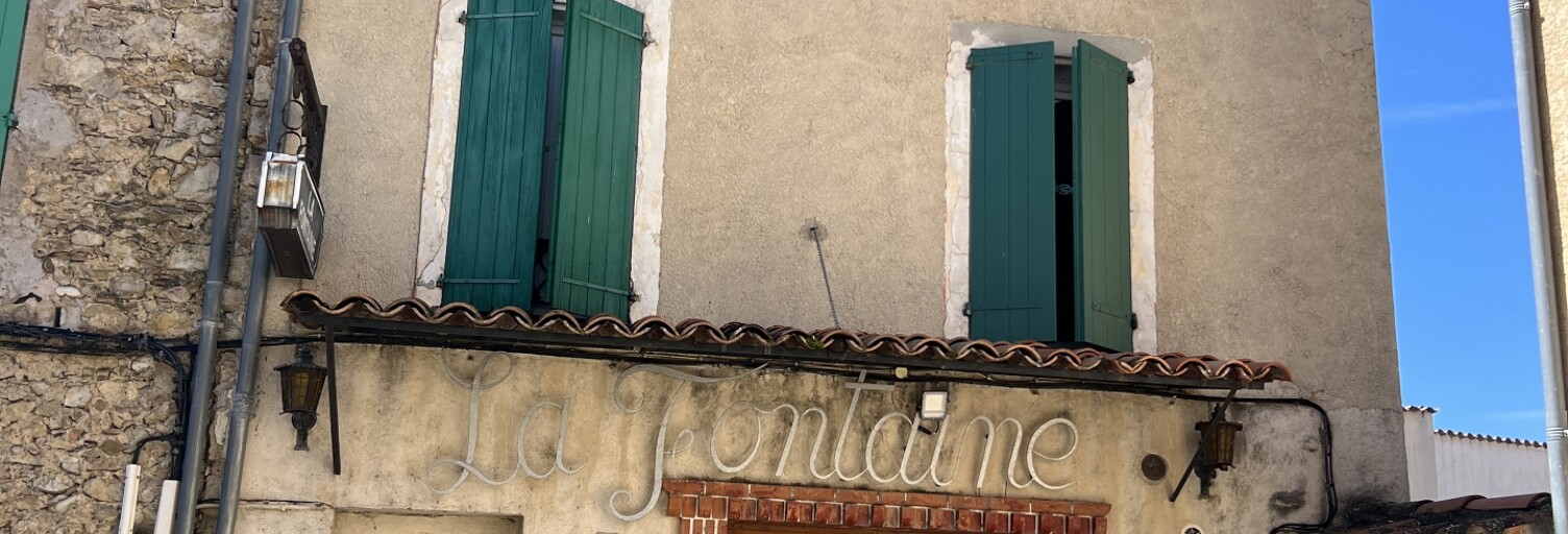 Immeuble  500 m² à vendre à Saint-Martin-de-Brômes (04800)