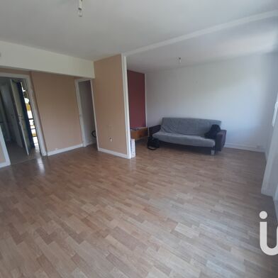 Appartement 4 pièces 79900 €