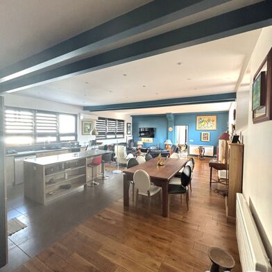 Appartement 4 pièces 312000 €