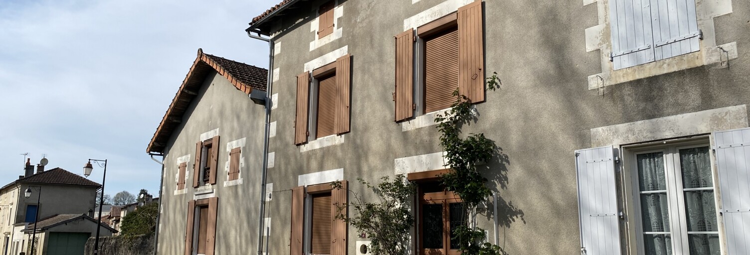 Maison 5 Pièces 180 m² à vendre à Alloue (16490)