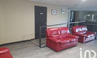 Immeuble  320 m² à vendre à Saint-Jean-d'Angély (17400)