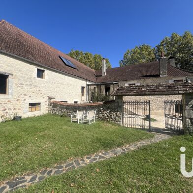 Maison 11 pièces 499000 €