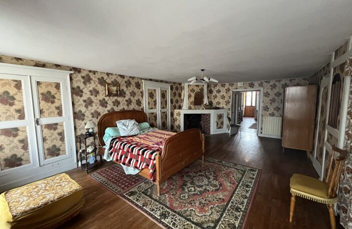 Maison de bourg de 5 pièces principales — photo 2