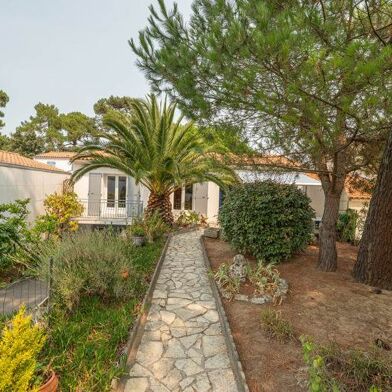 Maison 4 pièces 369600 €