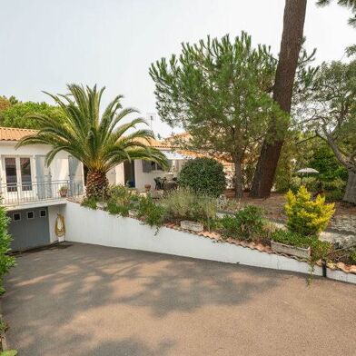 Maison 4 pièces 348480 €