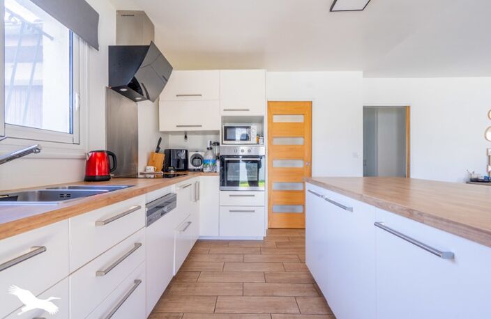 Vente maison 4 pièces 103 m² Saint-Michel-de-Rieufret (33720) — photo 2