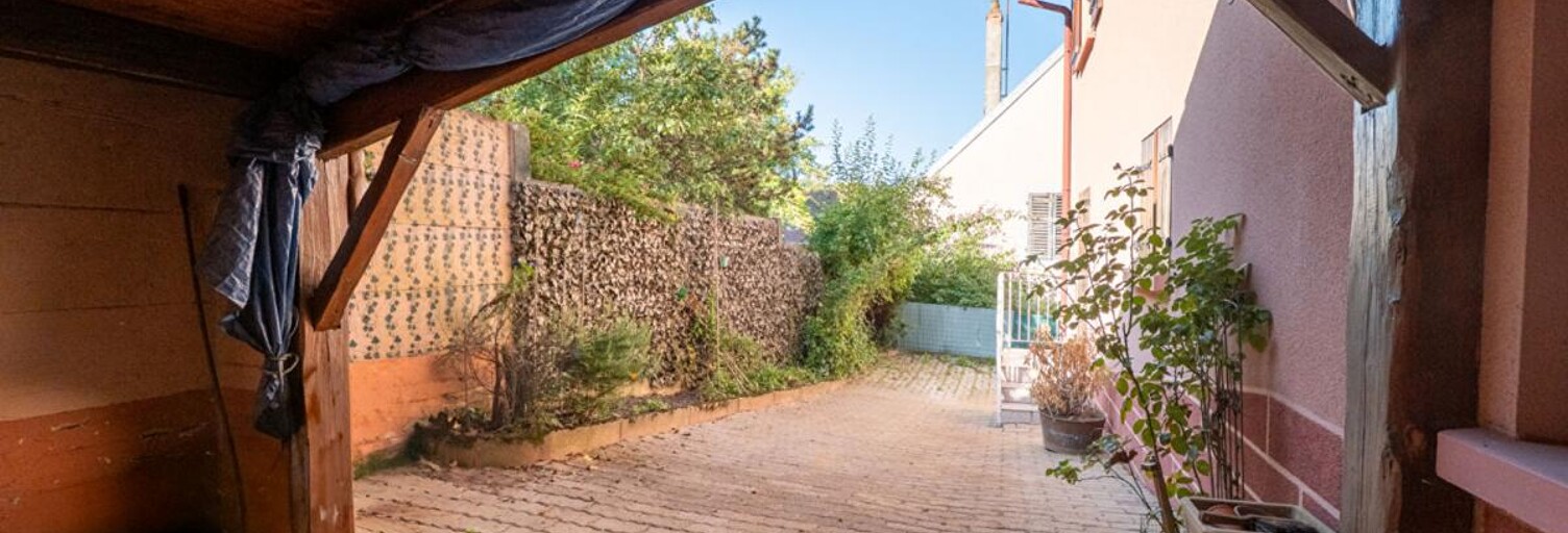 Maison 5 Pièces 101 m² à vendre à Fesches-le-Châtel (25490)